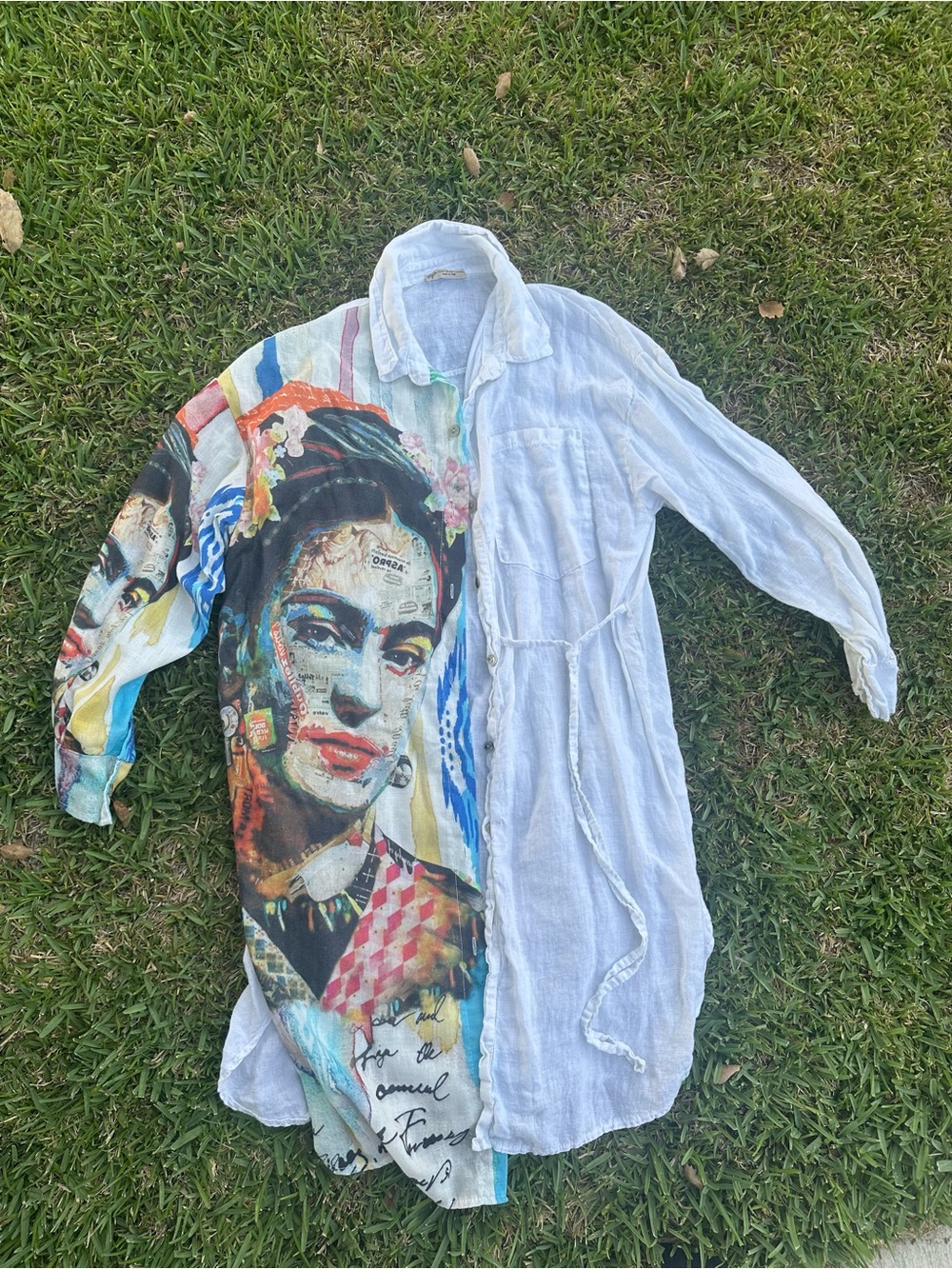 KWhite & Multicolor Frida Kahlo Print Pajama Top -